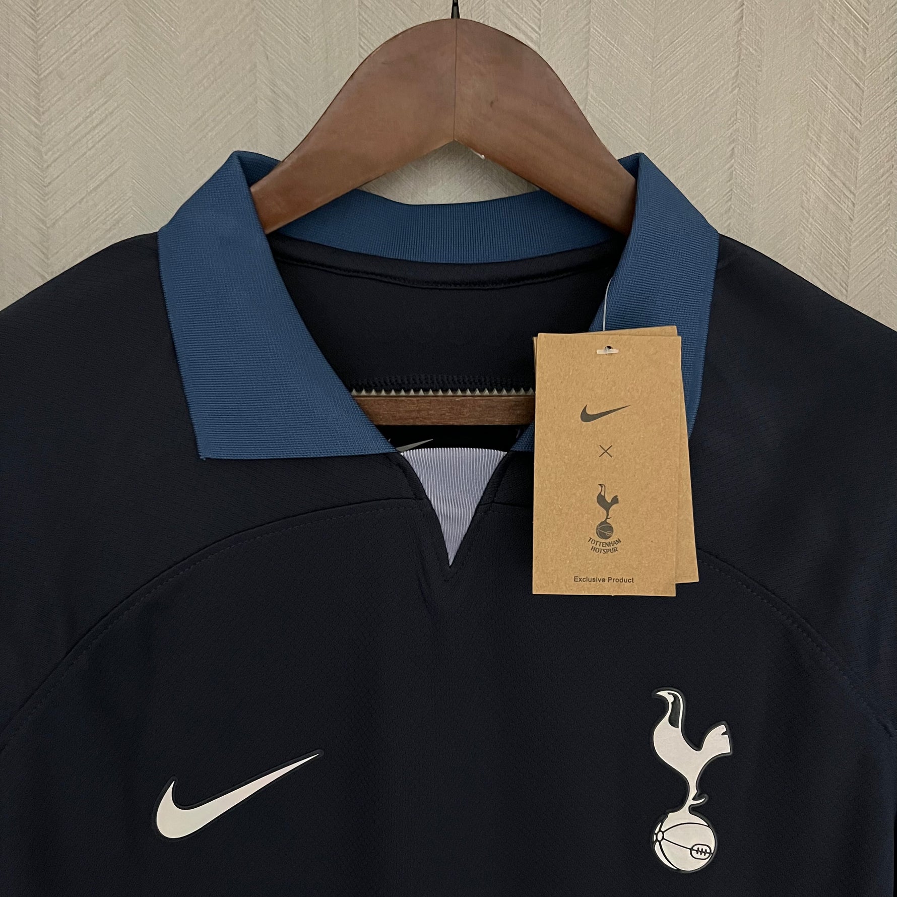 TOTTENHAM 23/24 VISITA