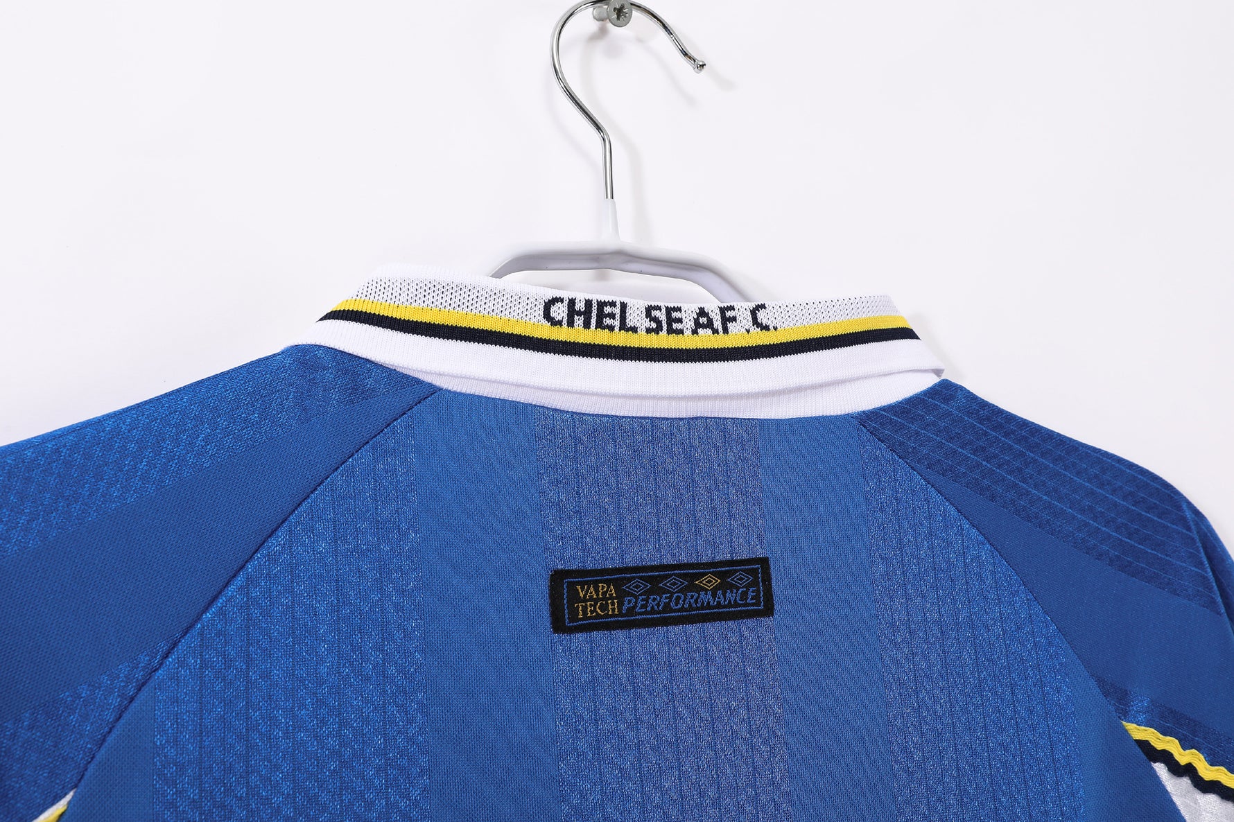 CHELSEA 97/99 LOCAL