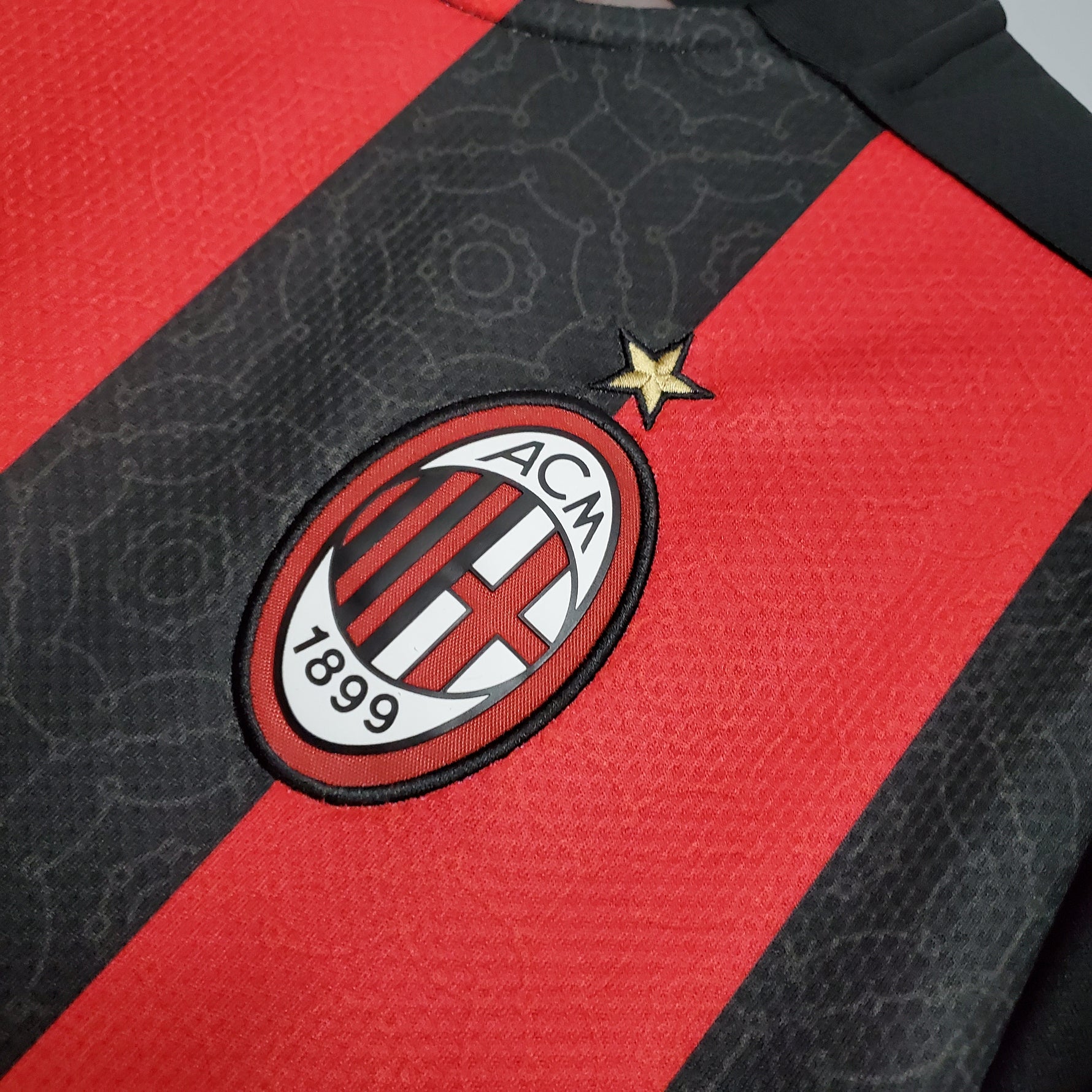 AC MILAN 20/21 LOCAL