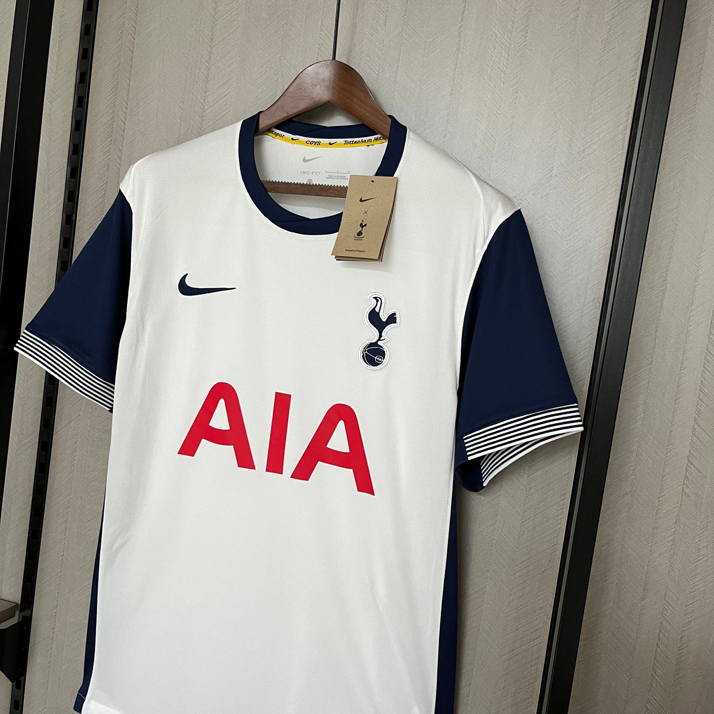 TOTTENHAM 24/25 LOCAL
