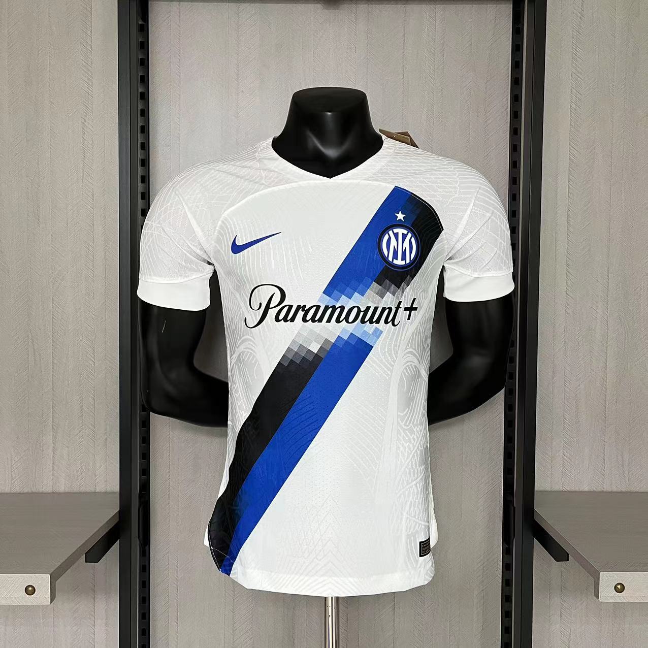 INTER MILAN 23/24 VISITA