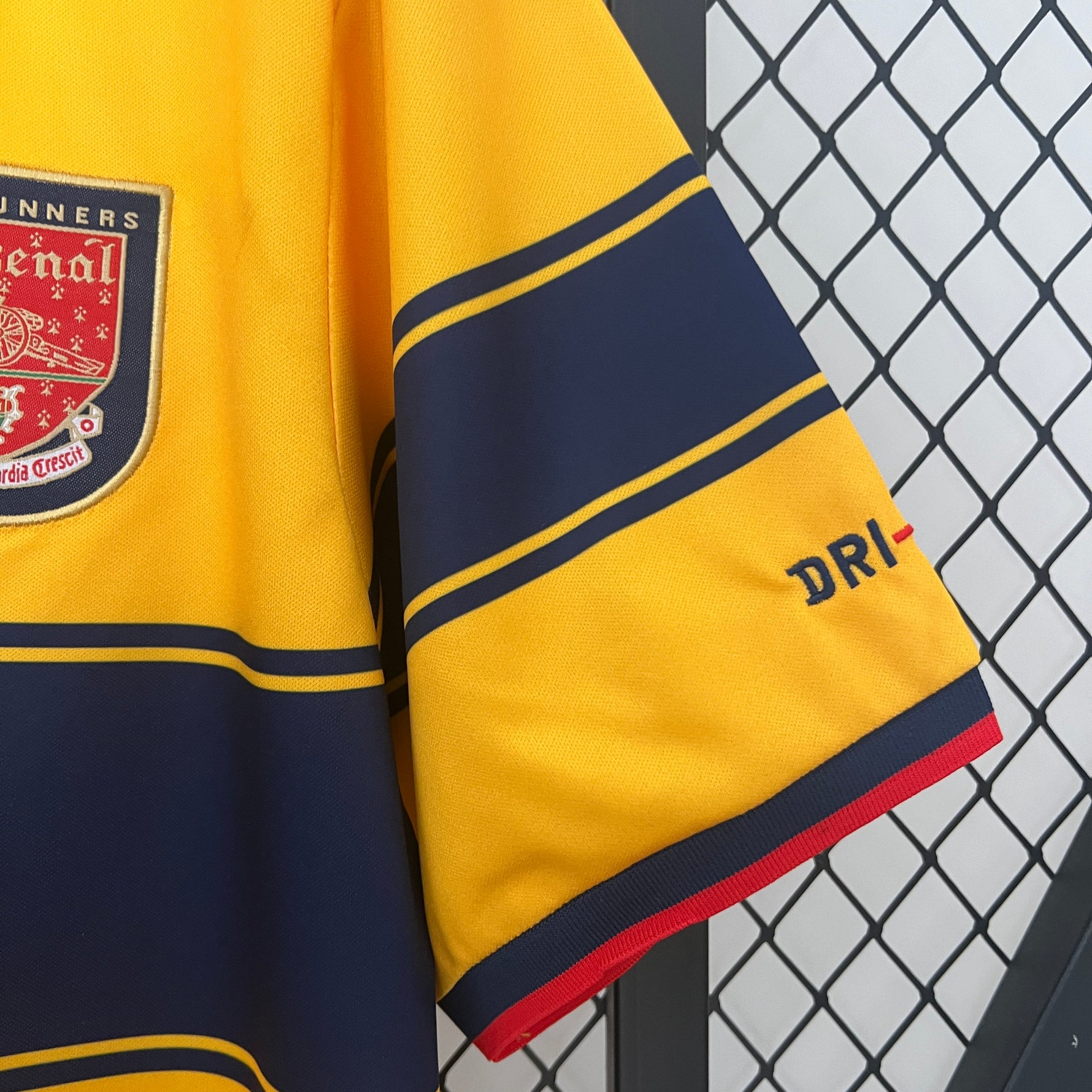 ARSENAL 97/99 VISITA