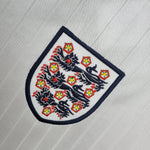 INGLATERRA 84-87 LOCAL