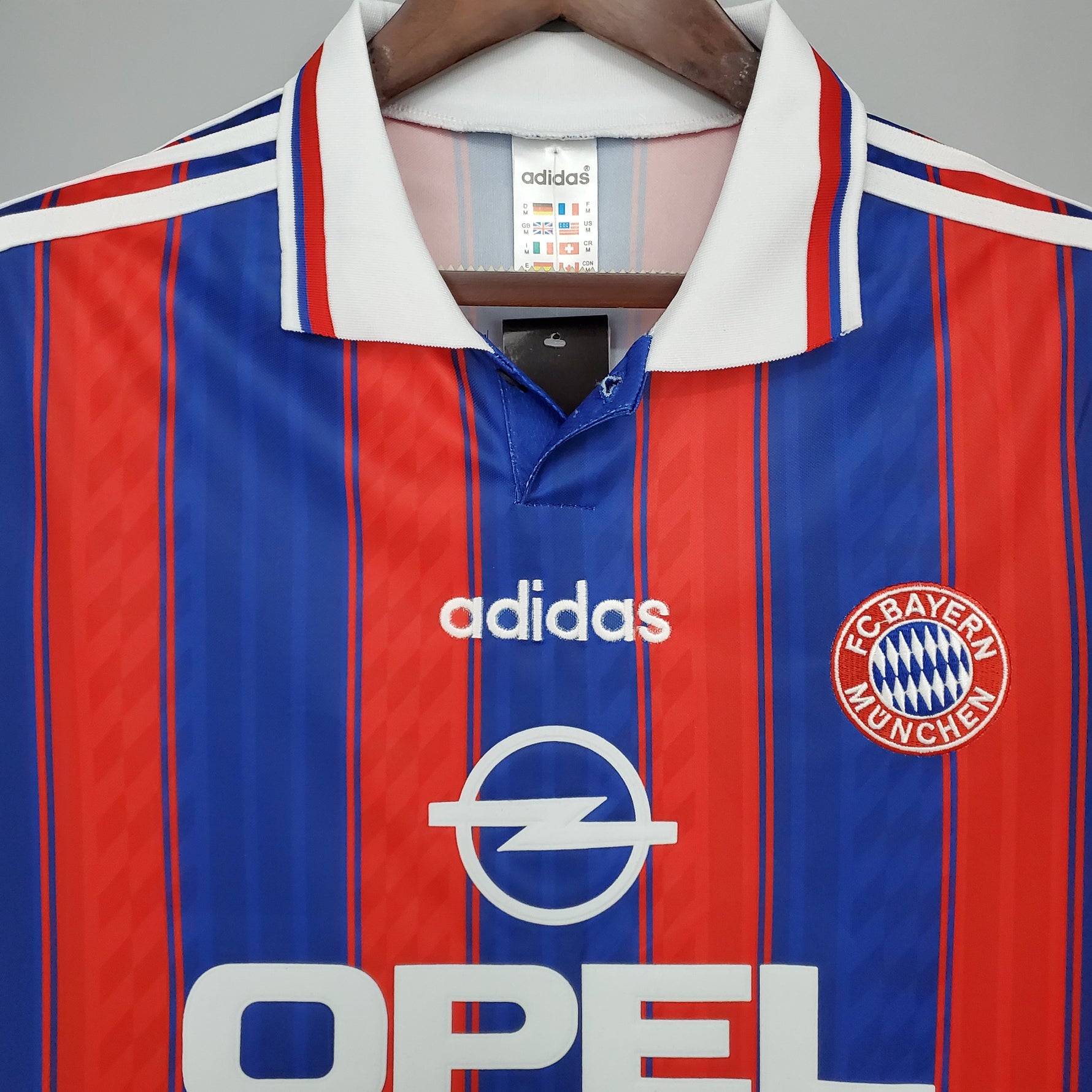 BAYERN MUNICH 95/97 LOCAL