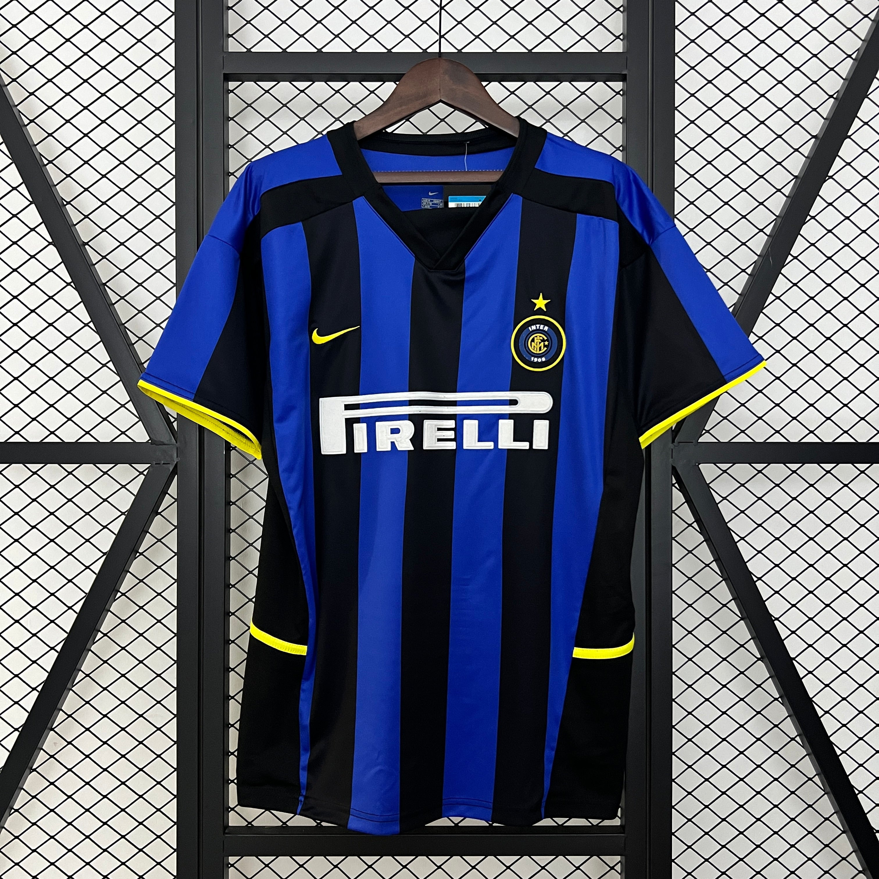 INTER MILAN 02/03 LOCAL