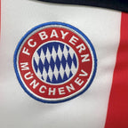 BAYERN MUNICH 00/02 VISITA