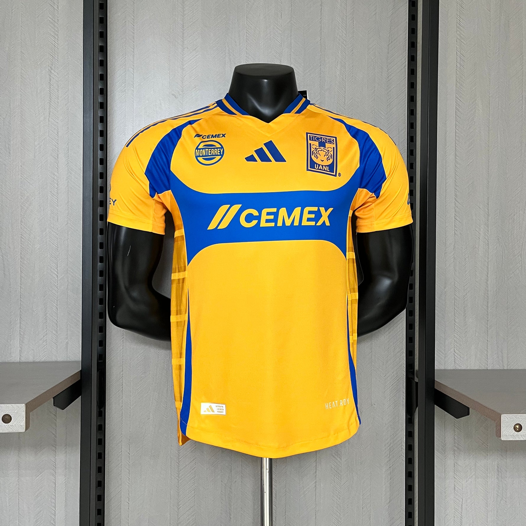 TIGRES 24/25 LOCAL