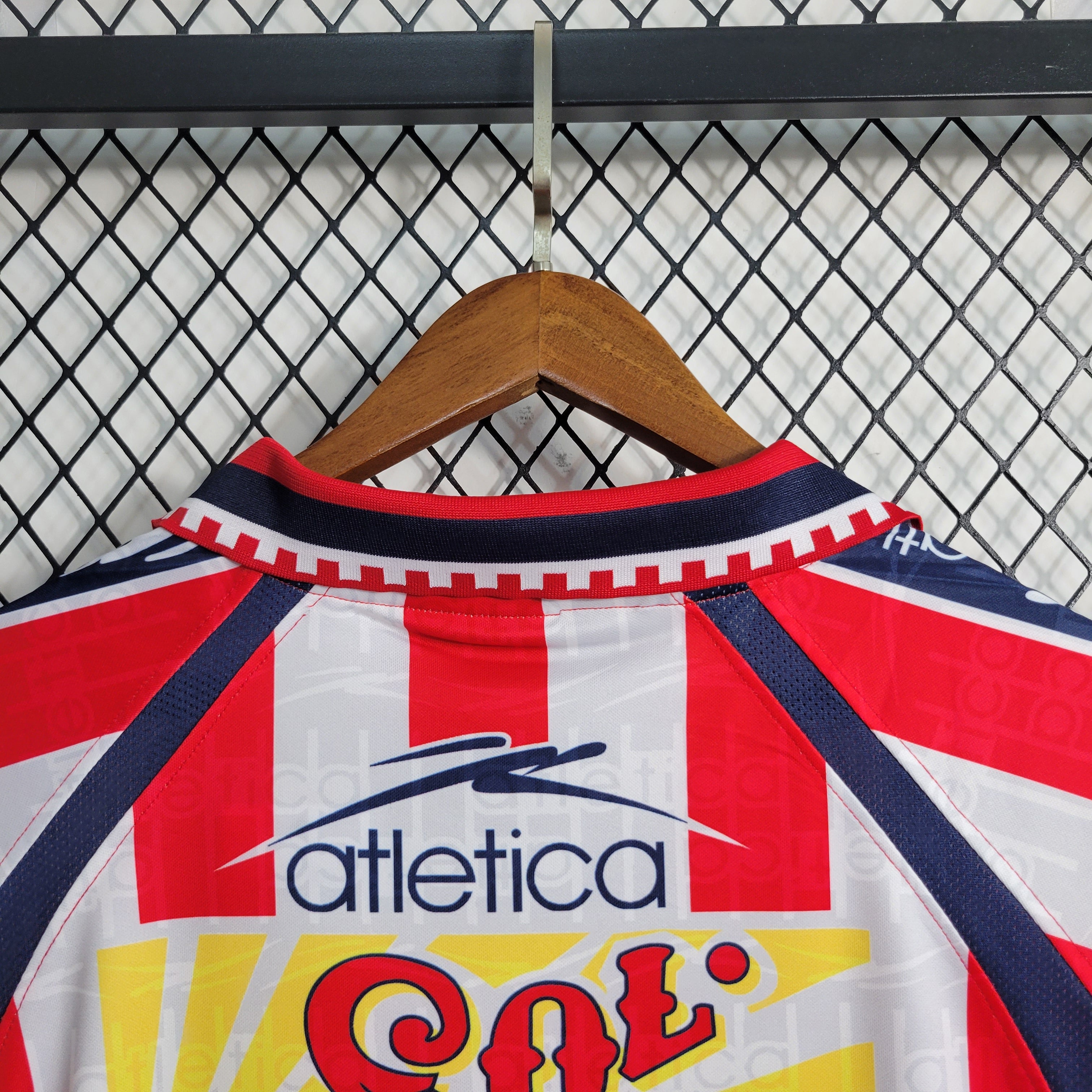CHIVAS 99/00 LOCAL