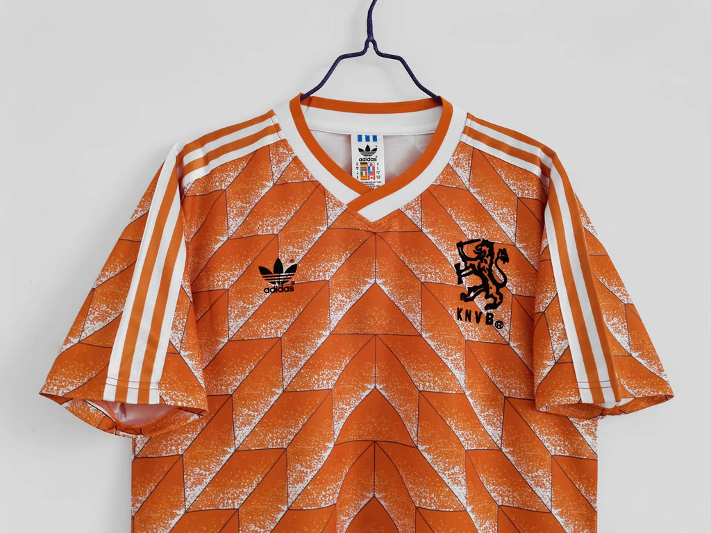 HOLANDA 88 LOCAL