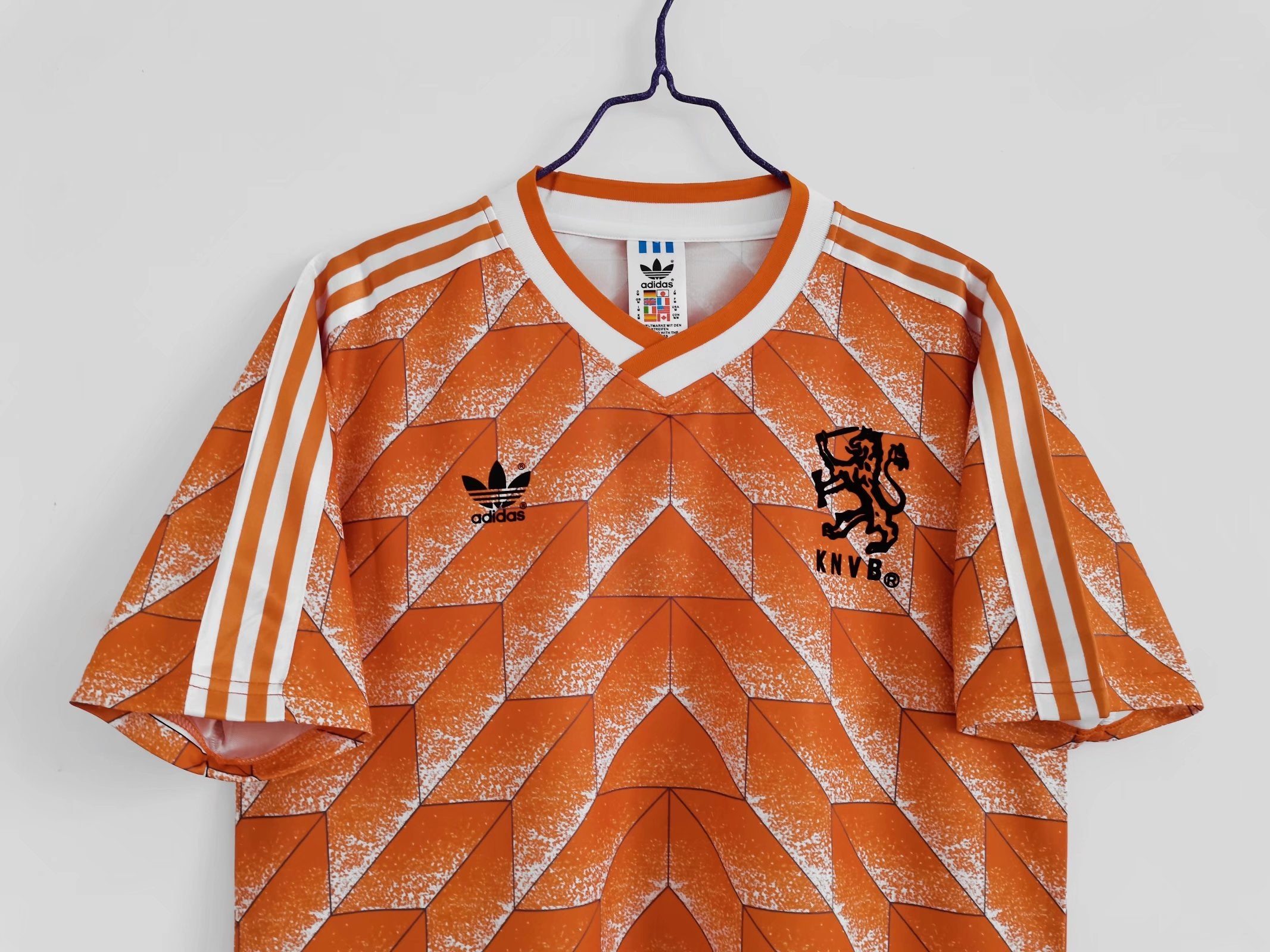 HOLANDA 88 LOCAL