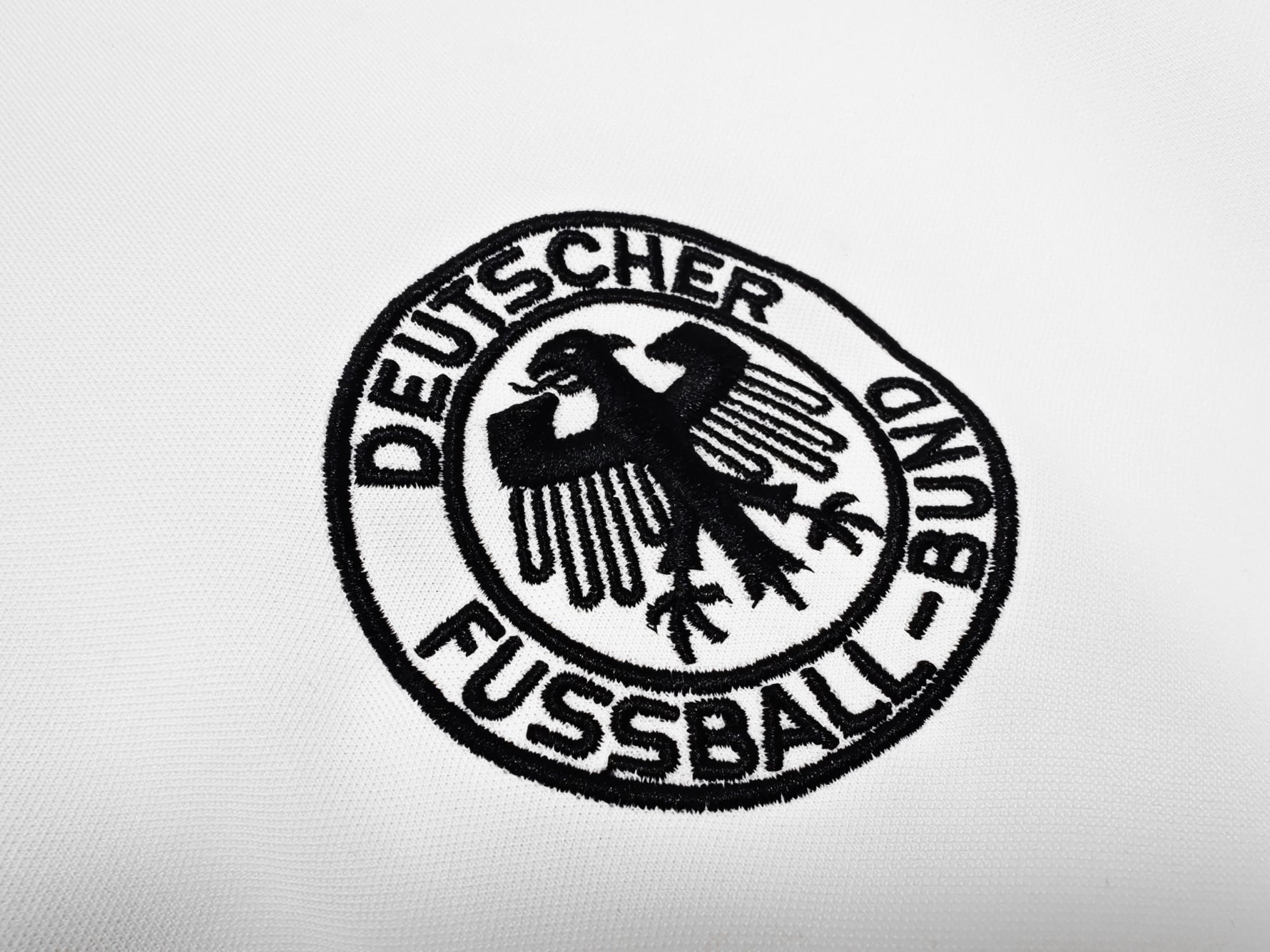 ALEMANIA 86 LOCAL