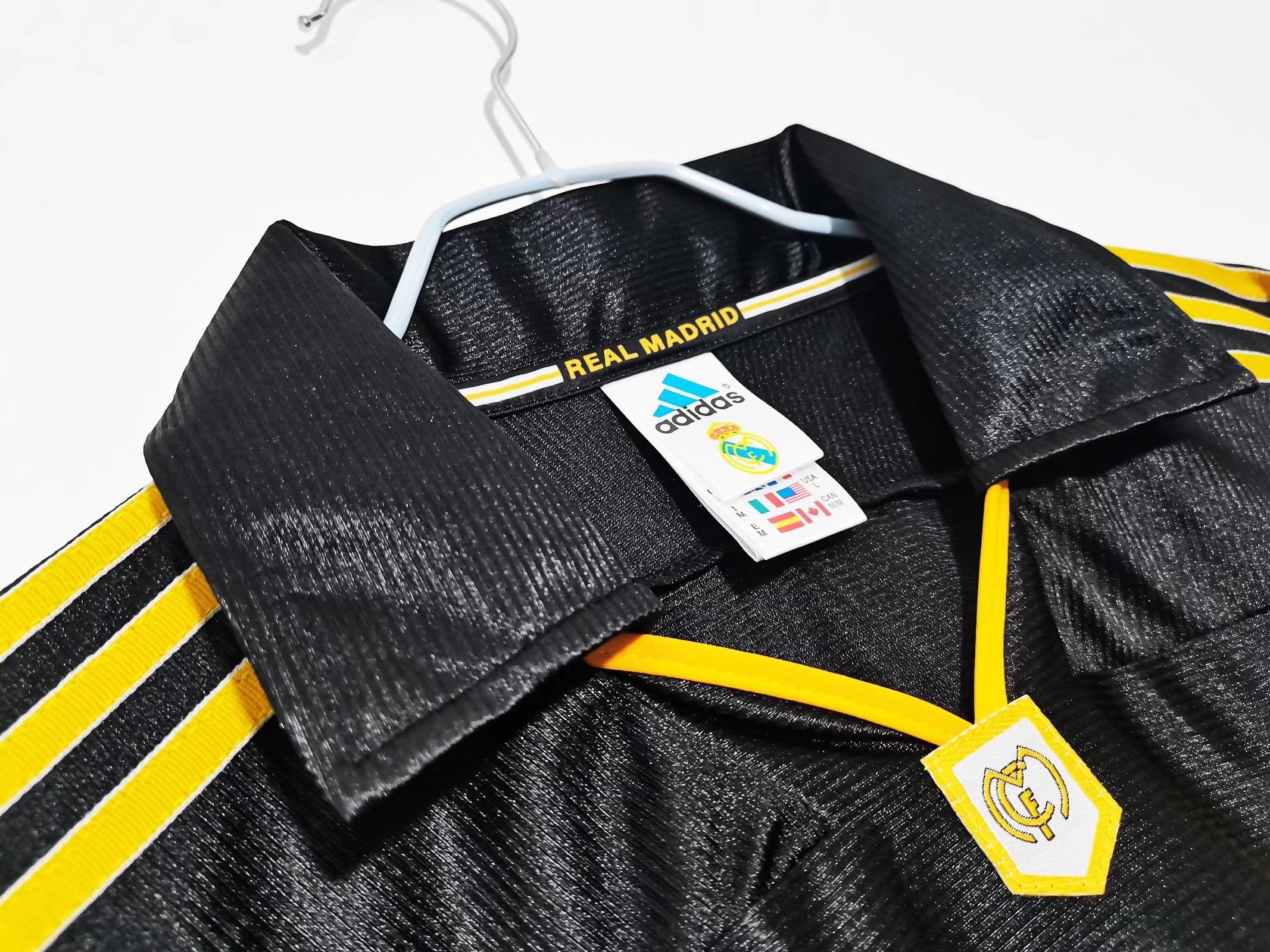 REAL MADRID 99/01 VISITA