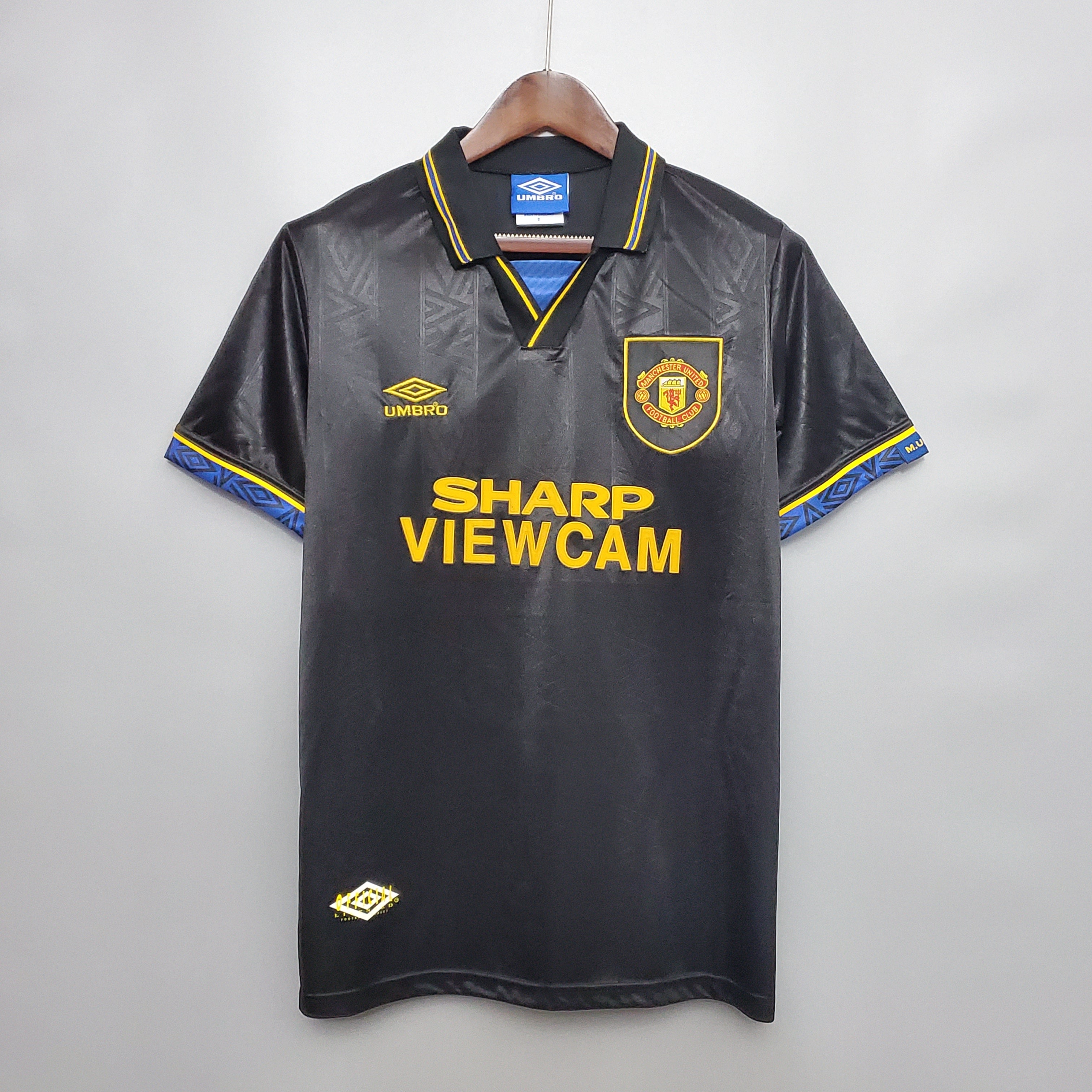 MANCHESTER UNITED 93/95 VISITA
