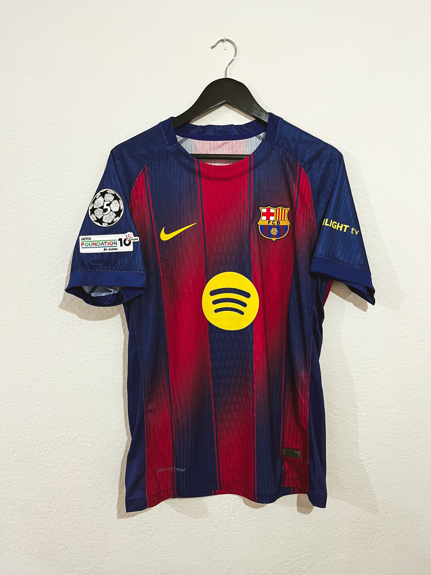 LAMINE YAMAL 10 - BARCELONA 25/26 LOCAL