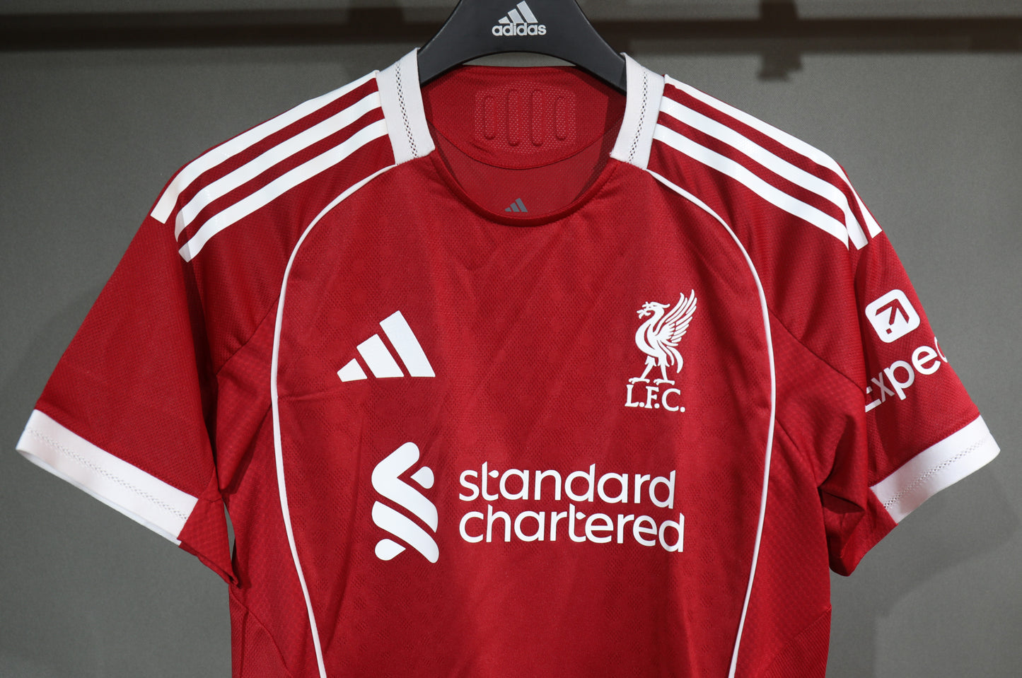 LIVERPOOL 25/26 LOCAL