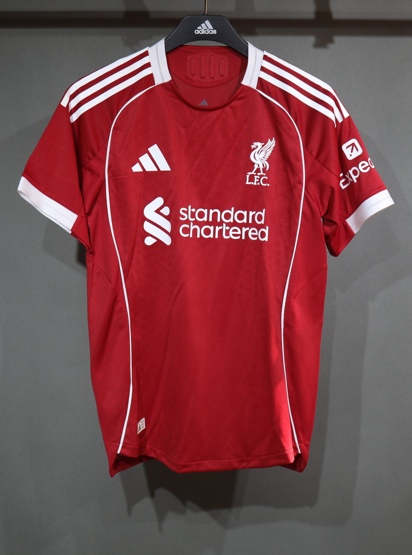 LIVERPOOL 25/26 LOCAL