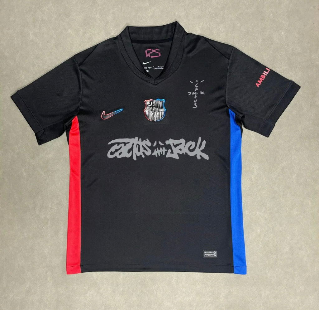 BARCELONA 24/25 x TRAVIS SCOTT VISITA