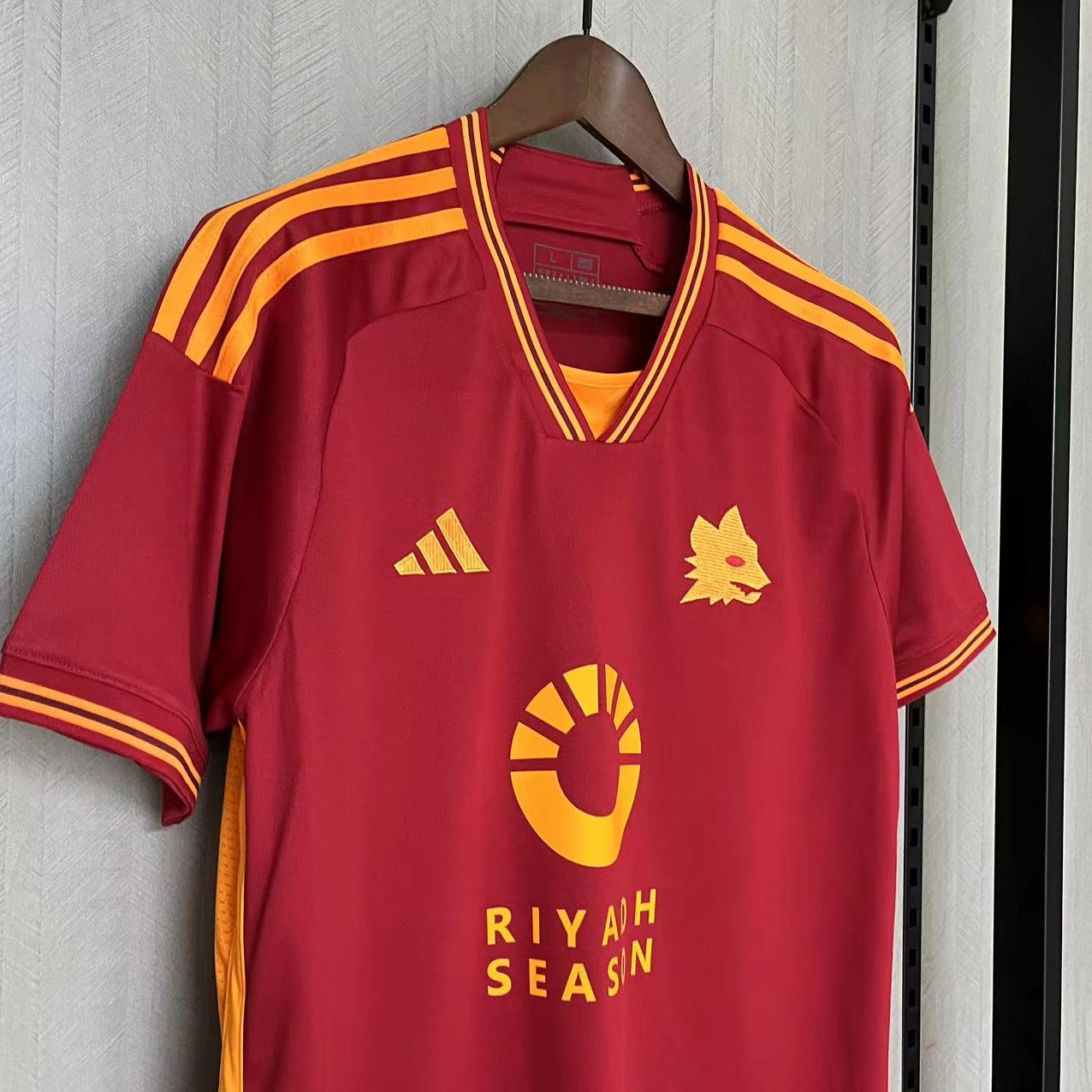 ROMA 23/24 LOCAL