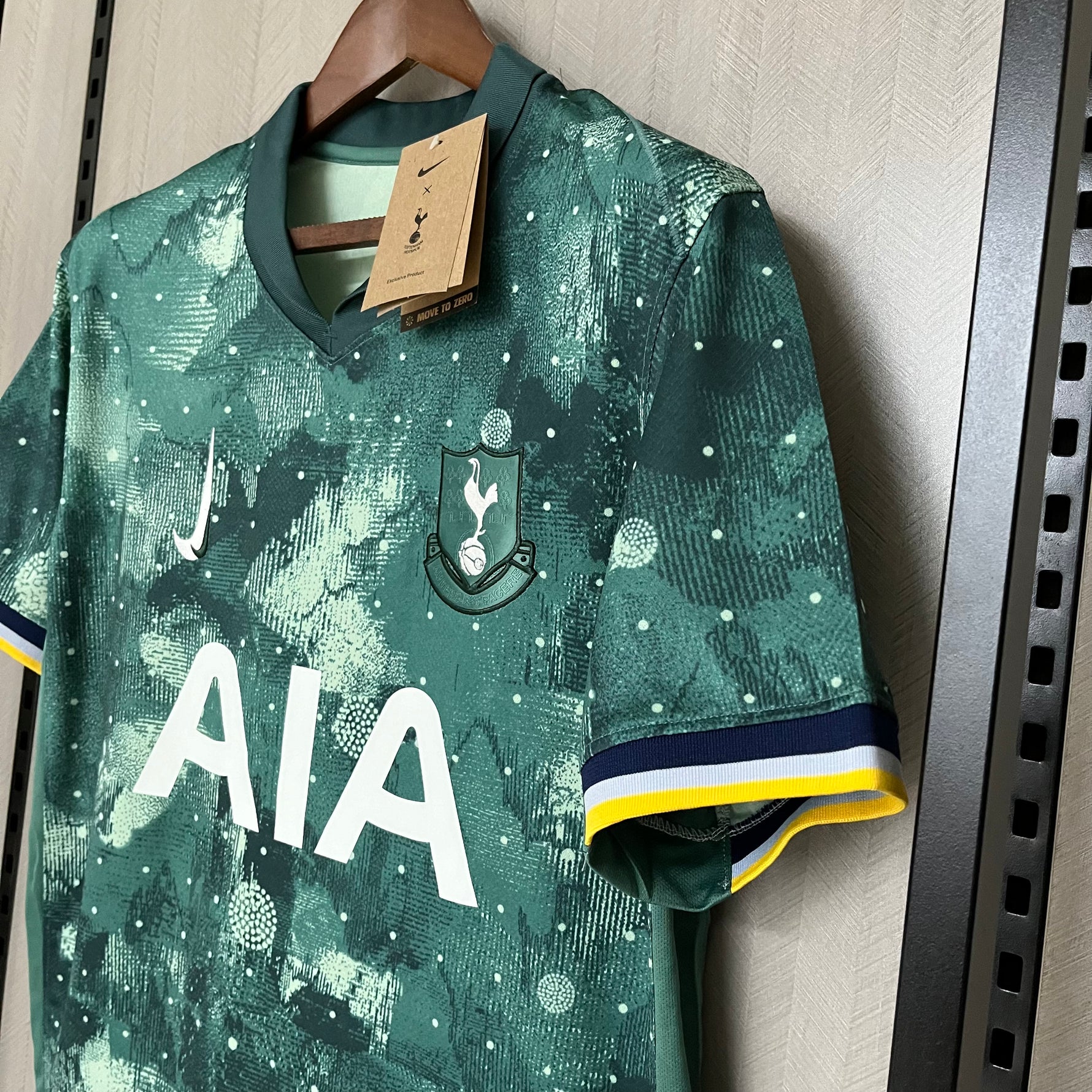 TOTTENHAM 24/25 TERCERA