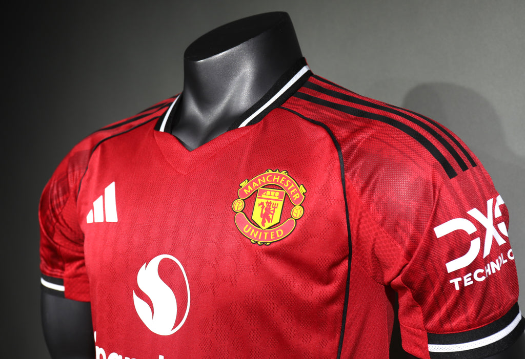 MANCHESTER UNITED 25/26 LOCAL