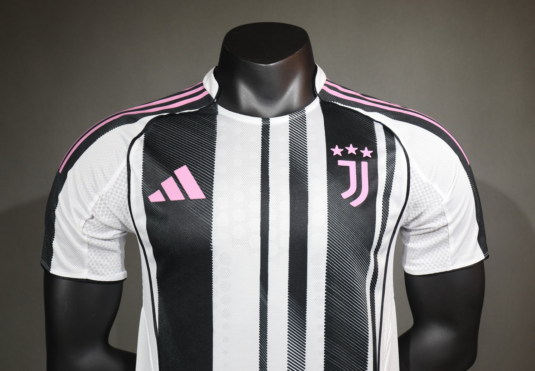 JUVENTUS 25/26 LOCAL