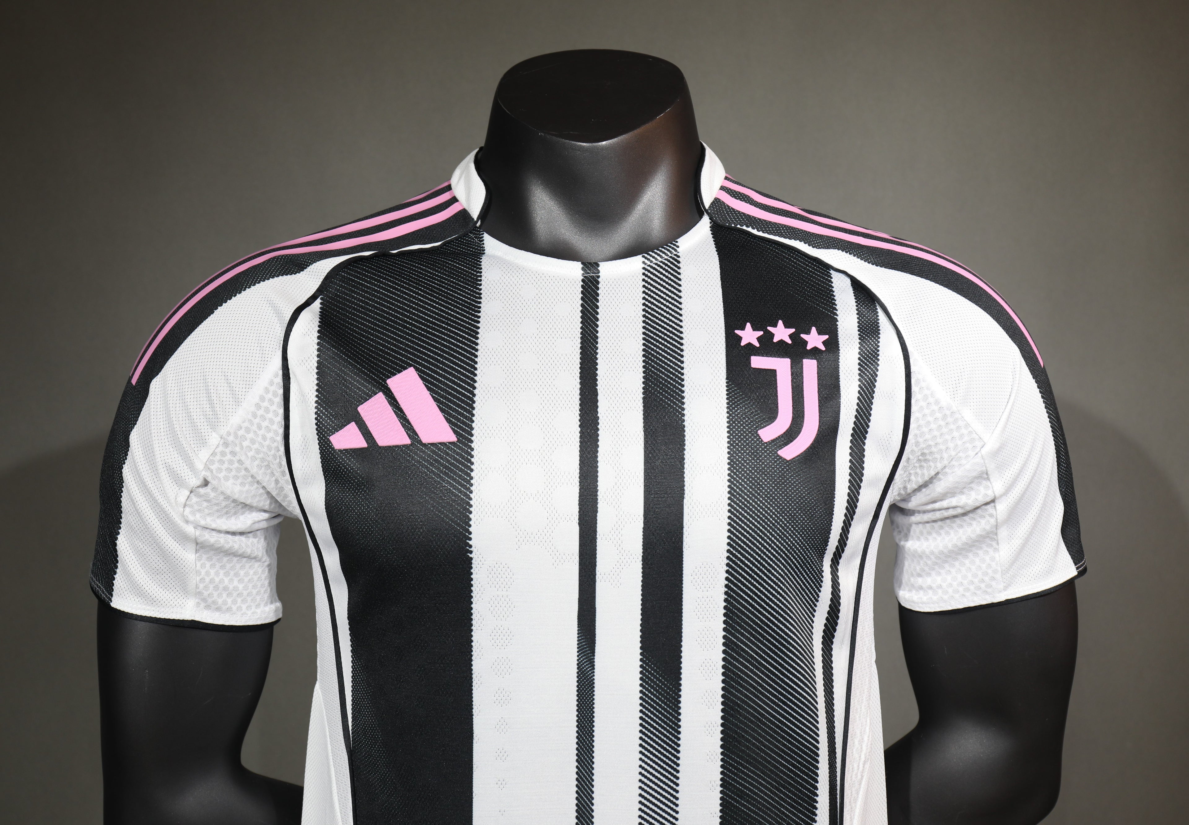 JUVENTUS 25/26 LOCAL