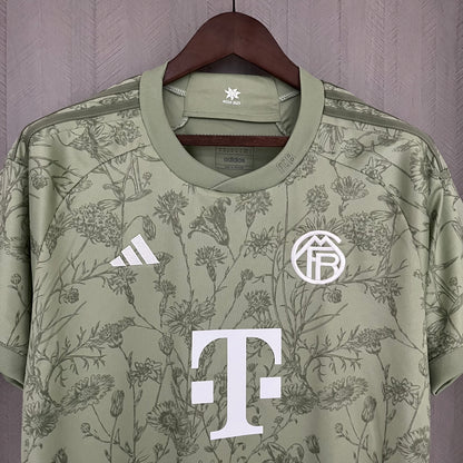 BAYERN MUNICH 23/24 OKTOBERFEST