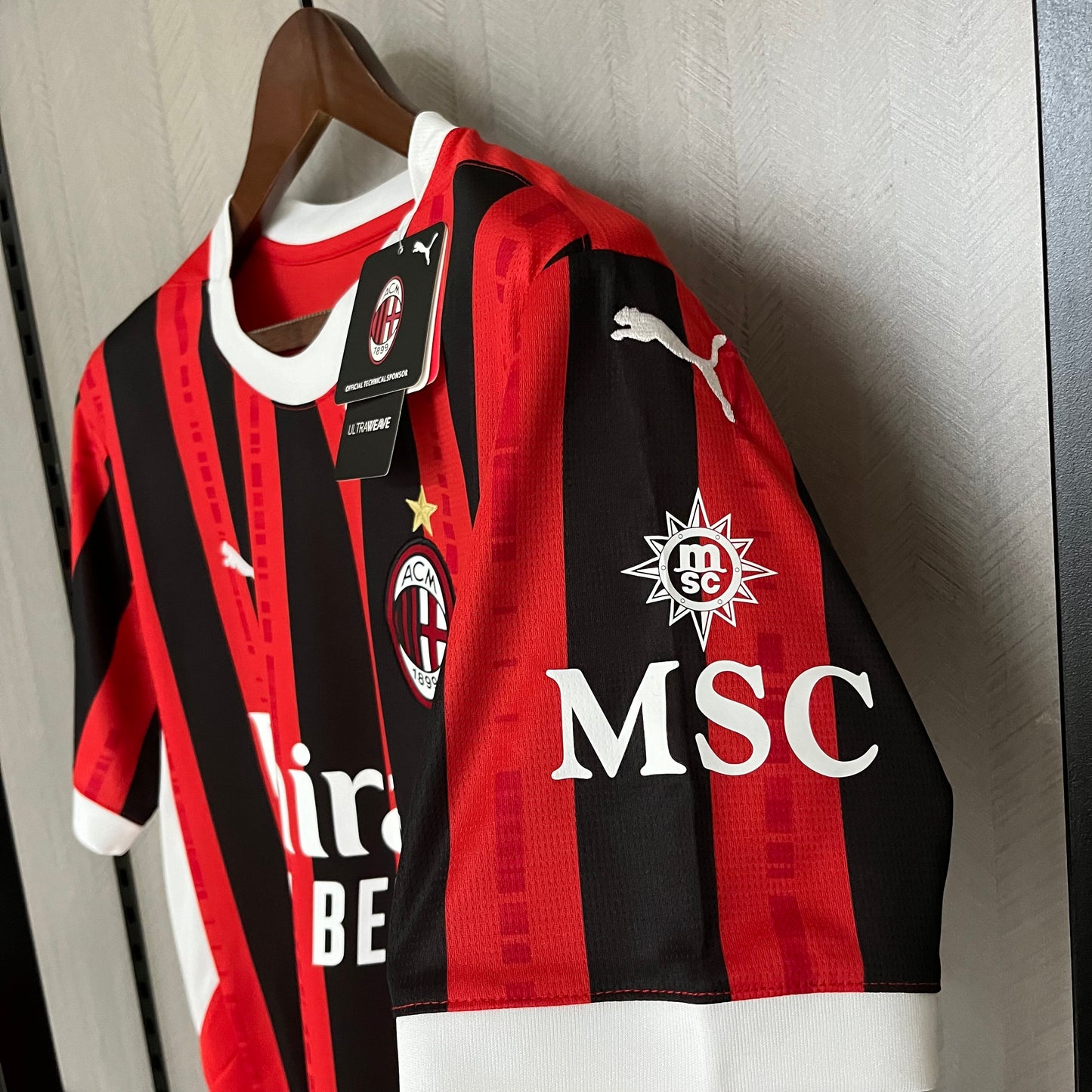 AC MILAN 24/25 LOCAL