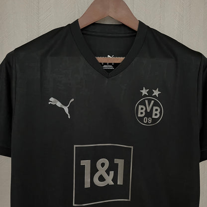 BORUSSIA DORTMUND 22/23 EDICIÓN ESPECIAL