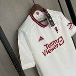 MANCHESTER UNITED 23/24 TERCERA
