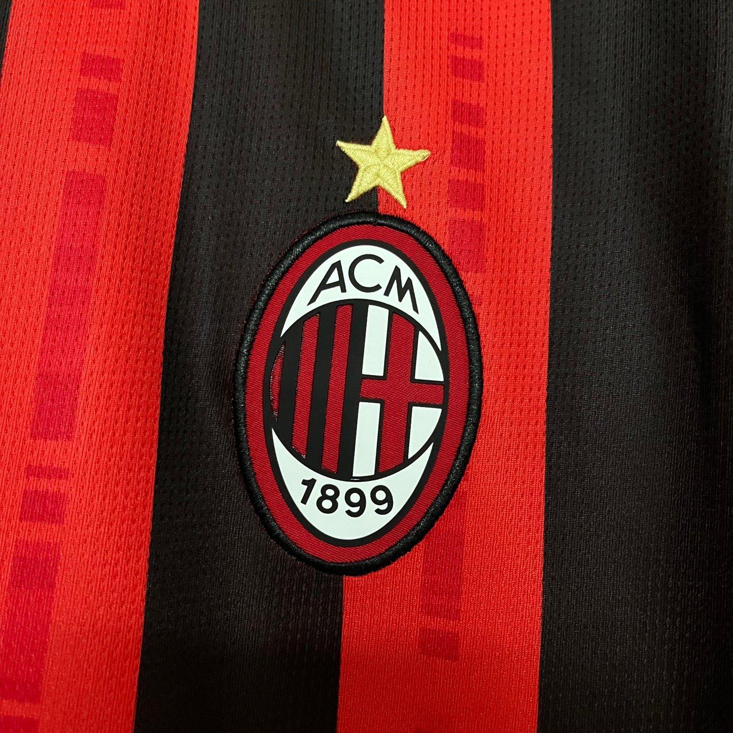 AC MILAN 24/25 LOCAL