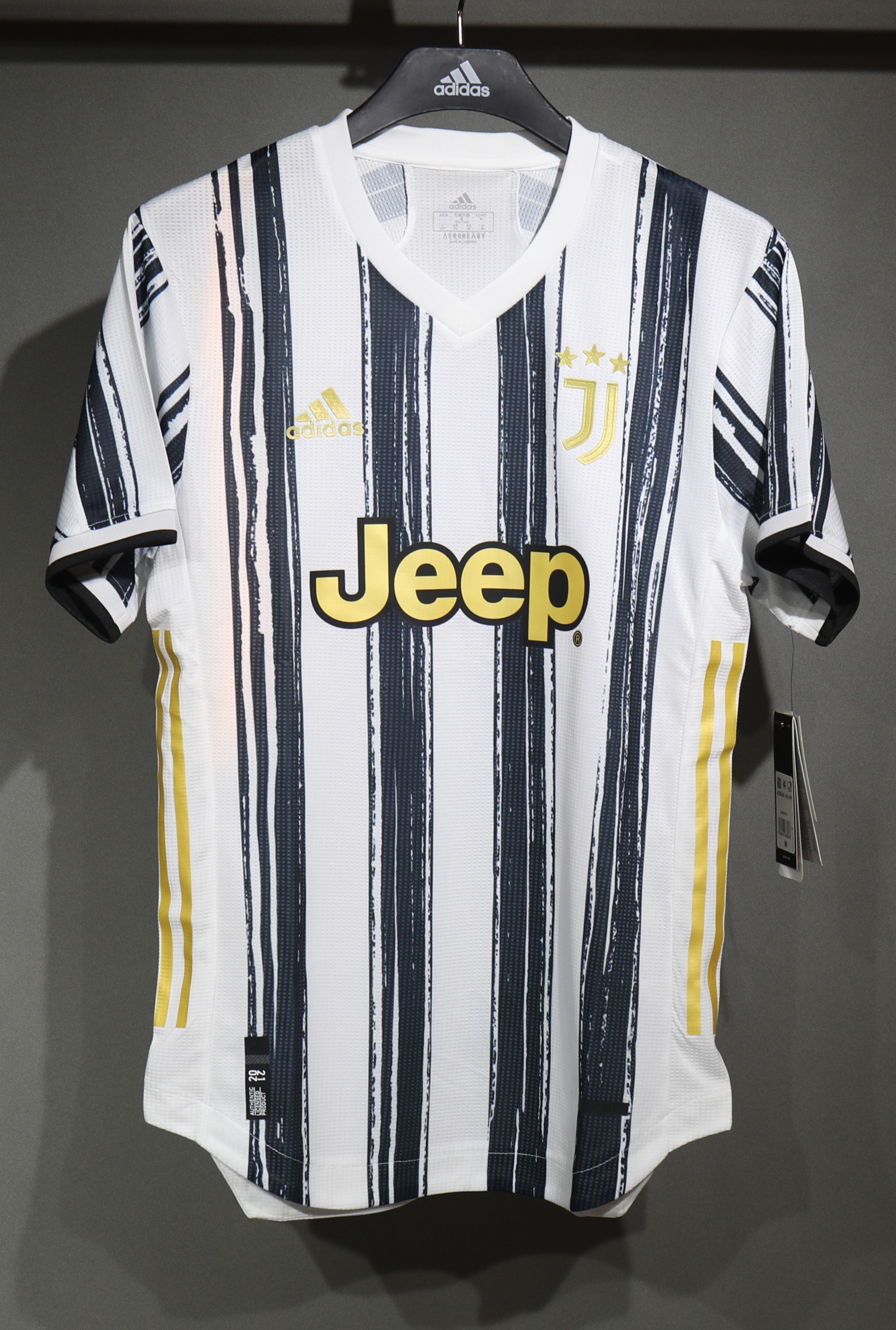 JUVENTUS 20/21 LOCAL