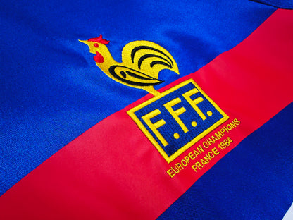 FRANCIA 84 LOCAL