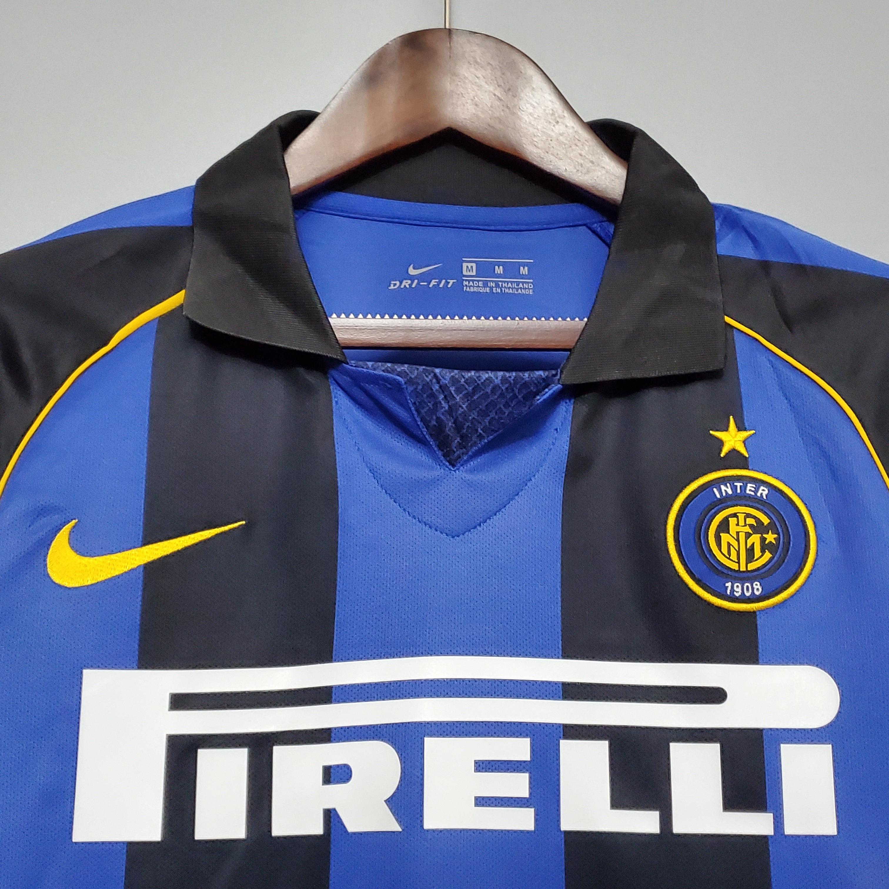 INTER MILAN 01/02 LOCAL