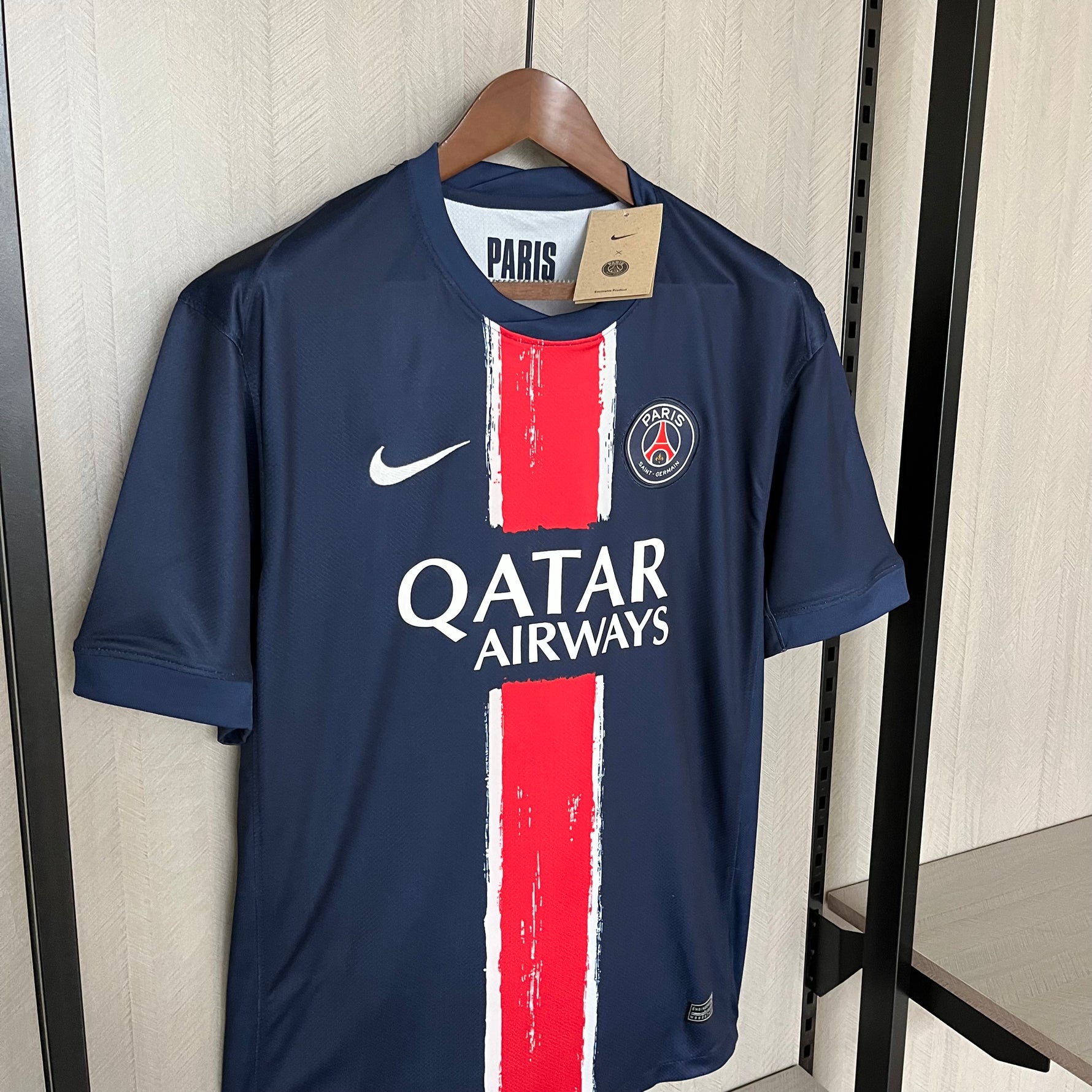 PSG 24/25 LOCAL