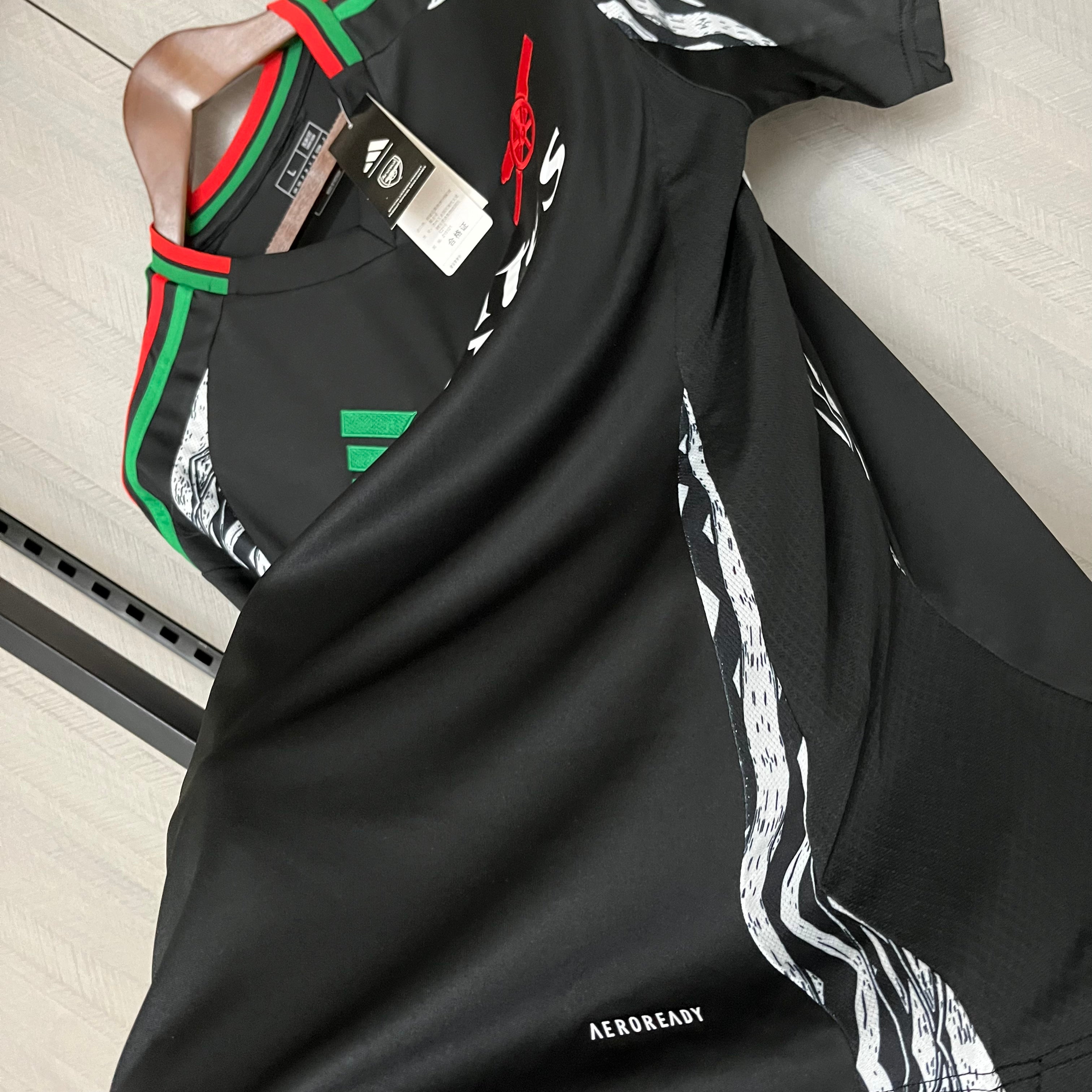 ARSENAL 24/25 VISITA