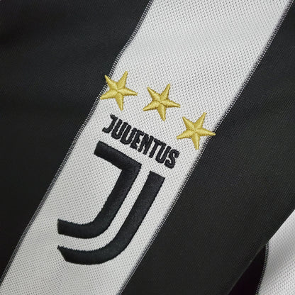 JUVENTUS 17/18 LOCAL