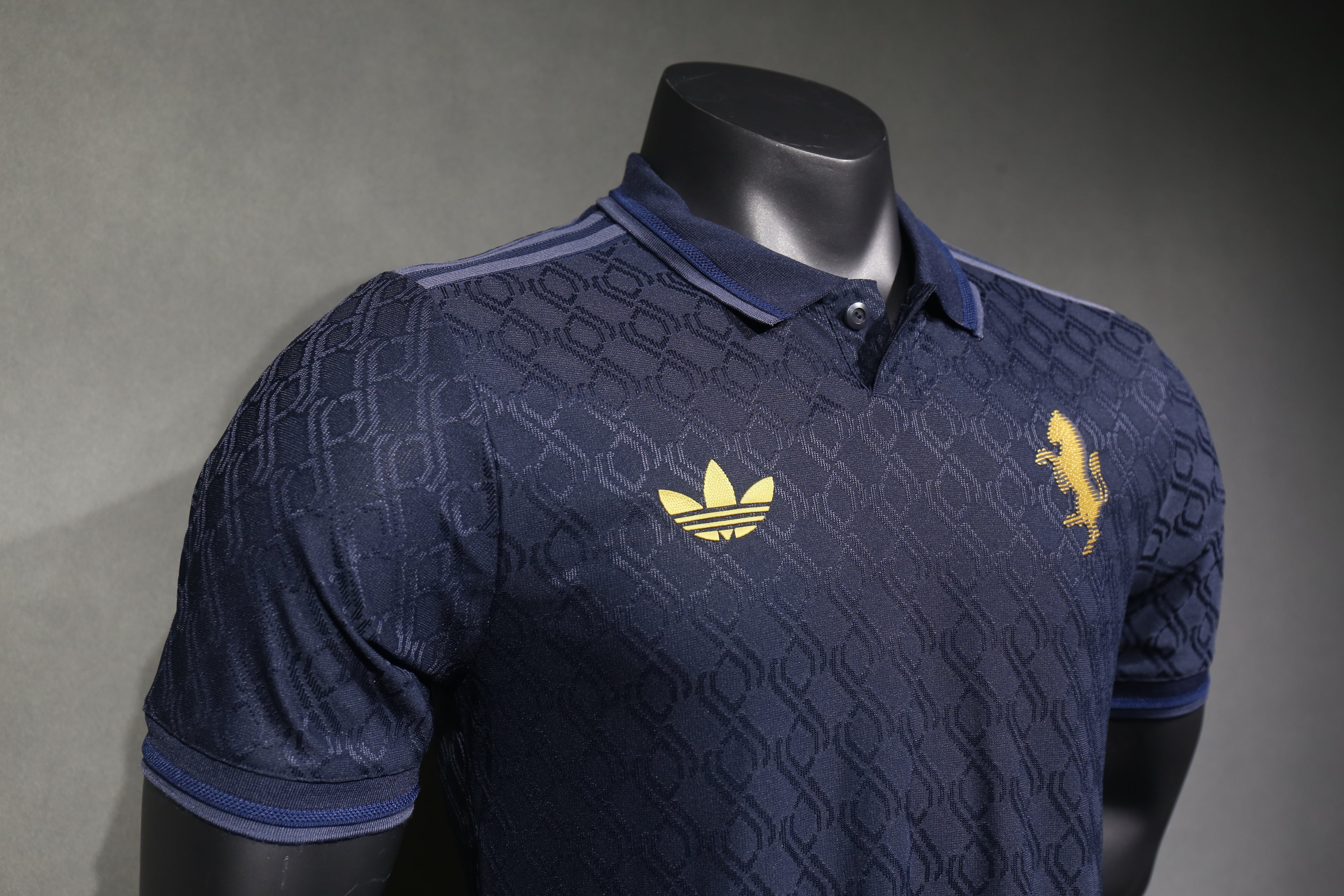 JUVENTUS 24/25 TERCERA