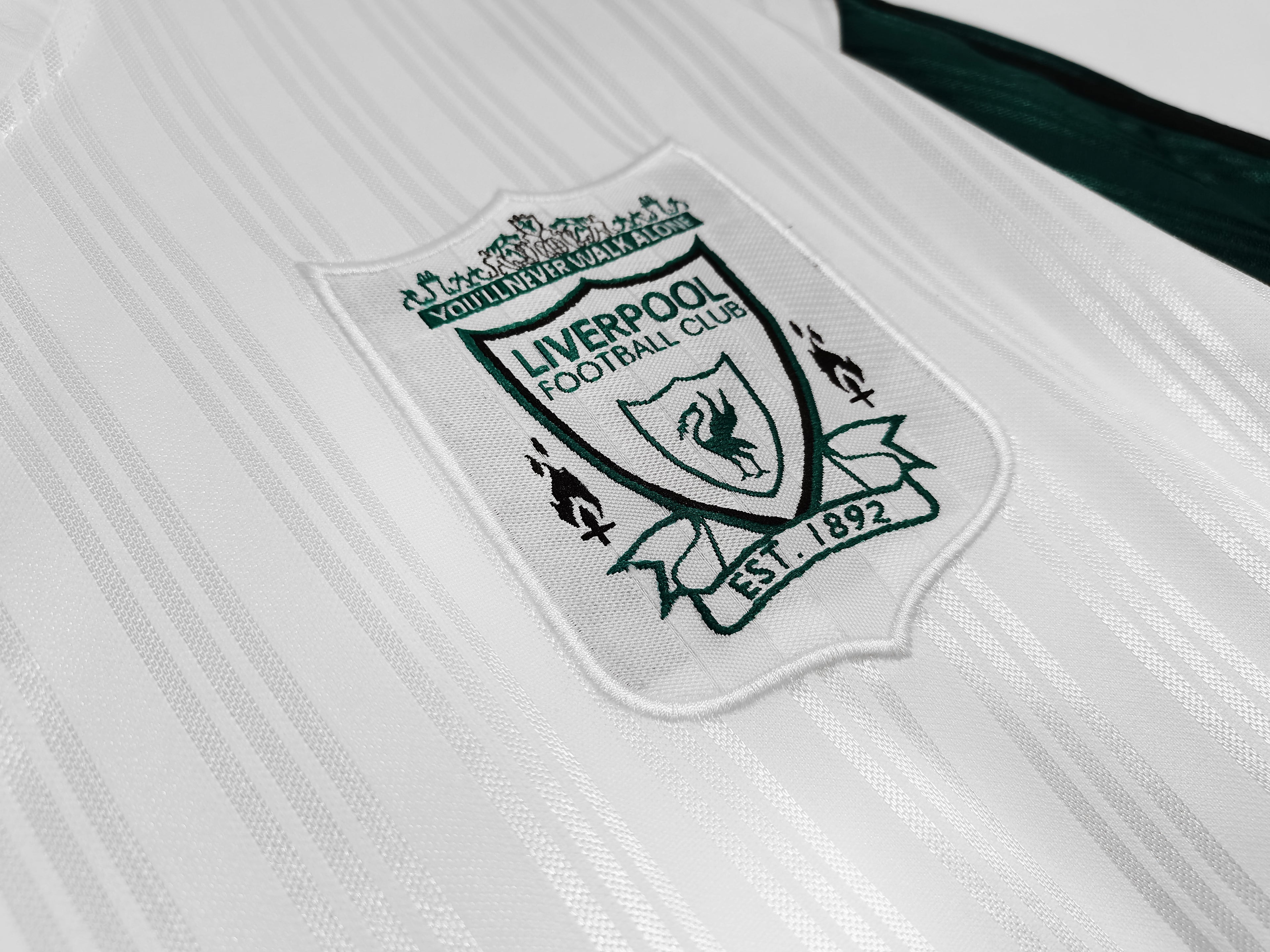 LIVERPOOL 95/96 VISITA