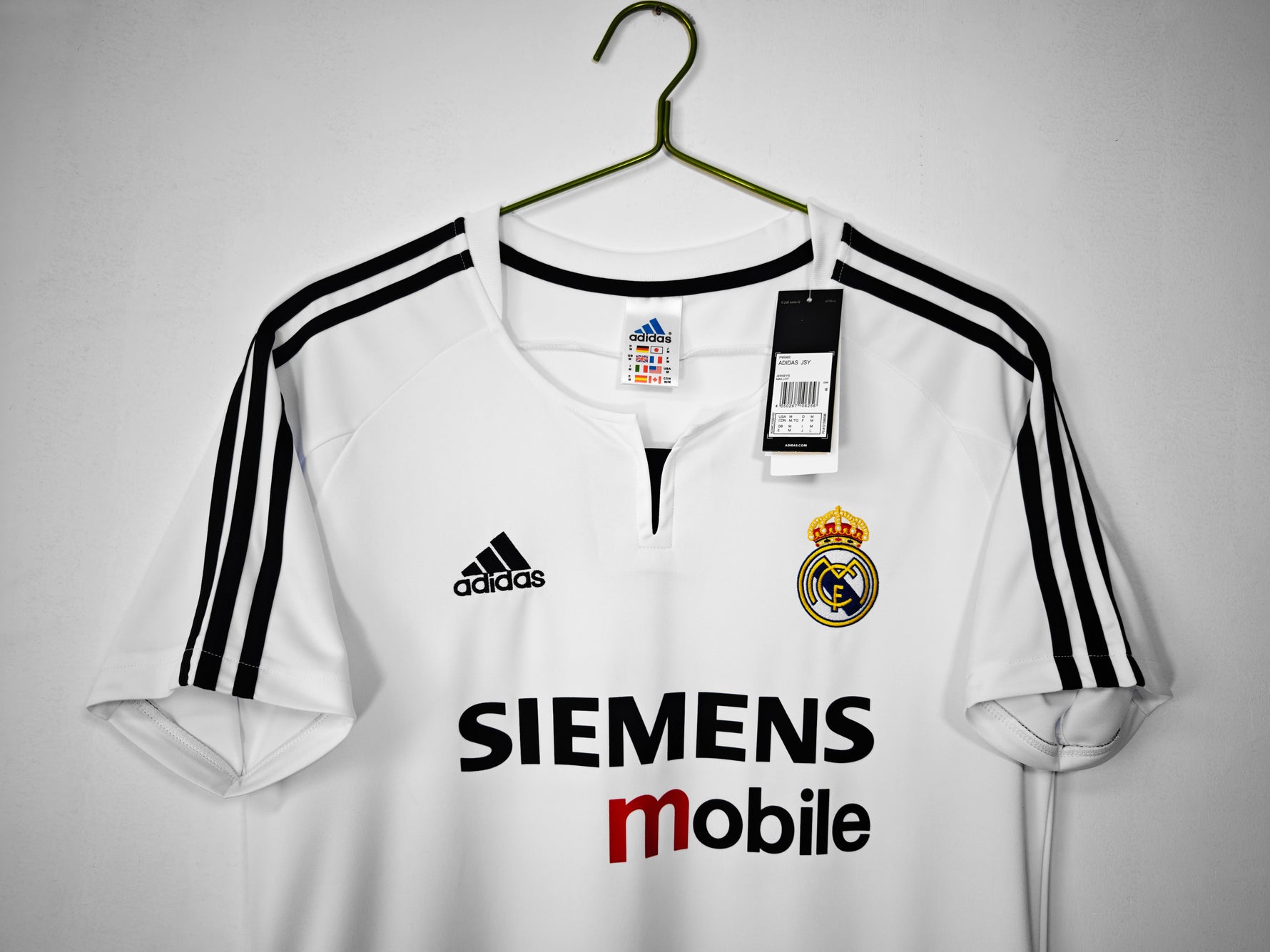 REAL MADRID 03/04 LOCAL